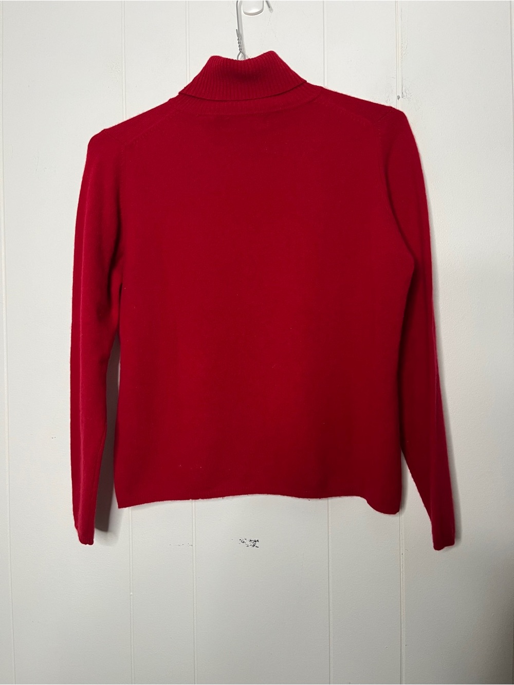 Valerie Stevens 100% Cashmere Red Turtleneck Sweater Size M - Picture 3 of 6